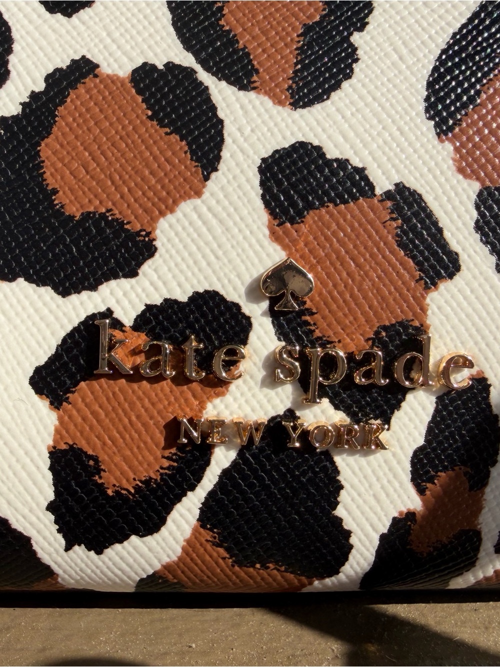 kate spade Leopard-Print Shoulder Bag with Gold Chain - Picture 7 of 8